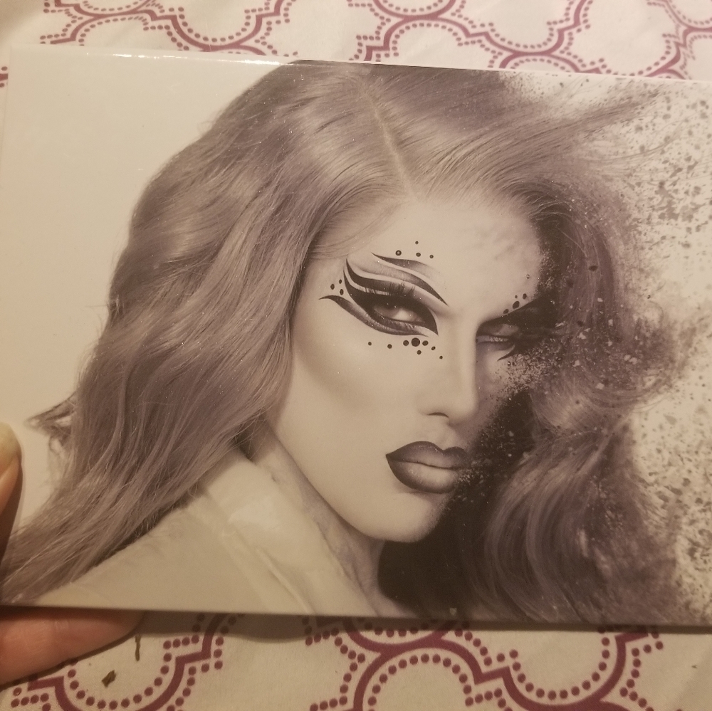 Jeffree Star Cremated Eyeshadow Palette